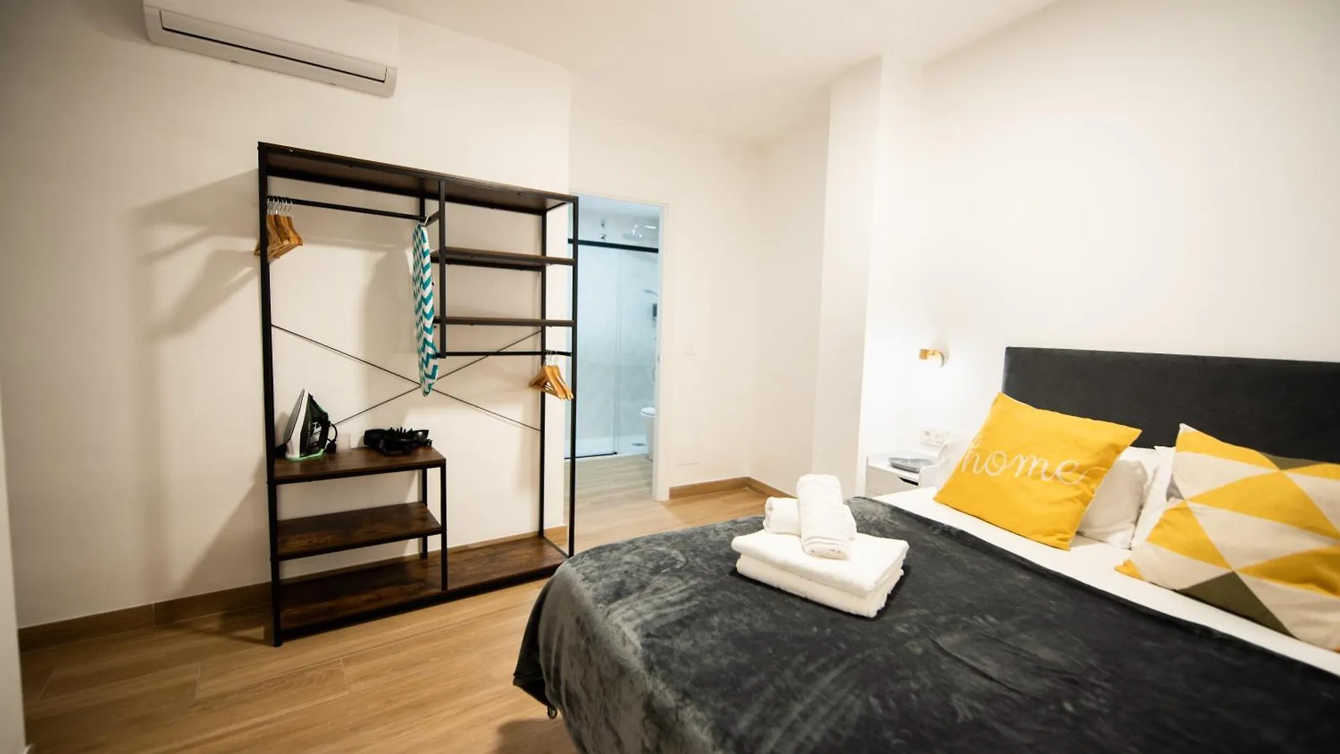 Fun Building Apartments By Homeabout Málaga