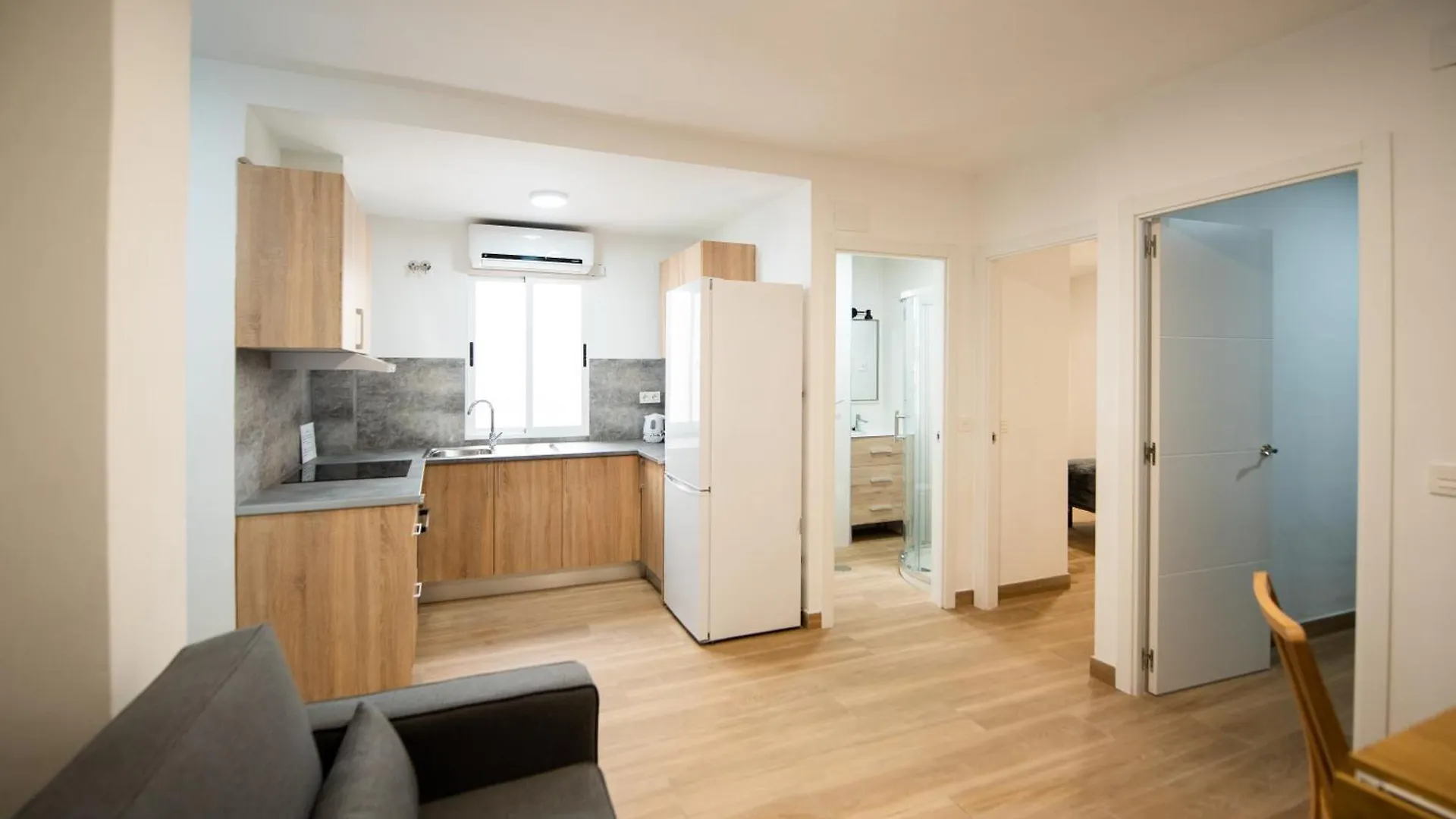 Fun Building Apartments By Homeabout Málaga