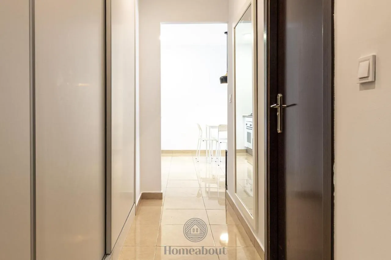 Fun Building Apartments By Homeabout Málaga