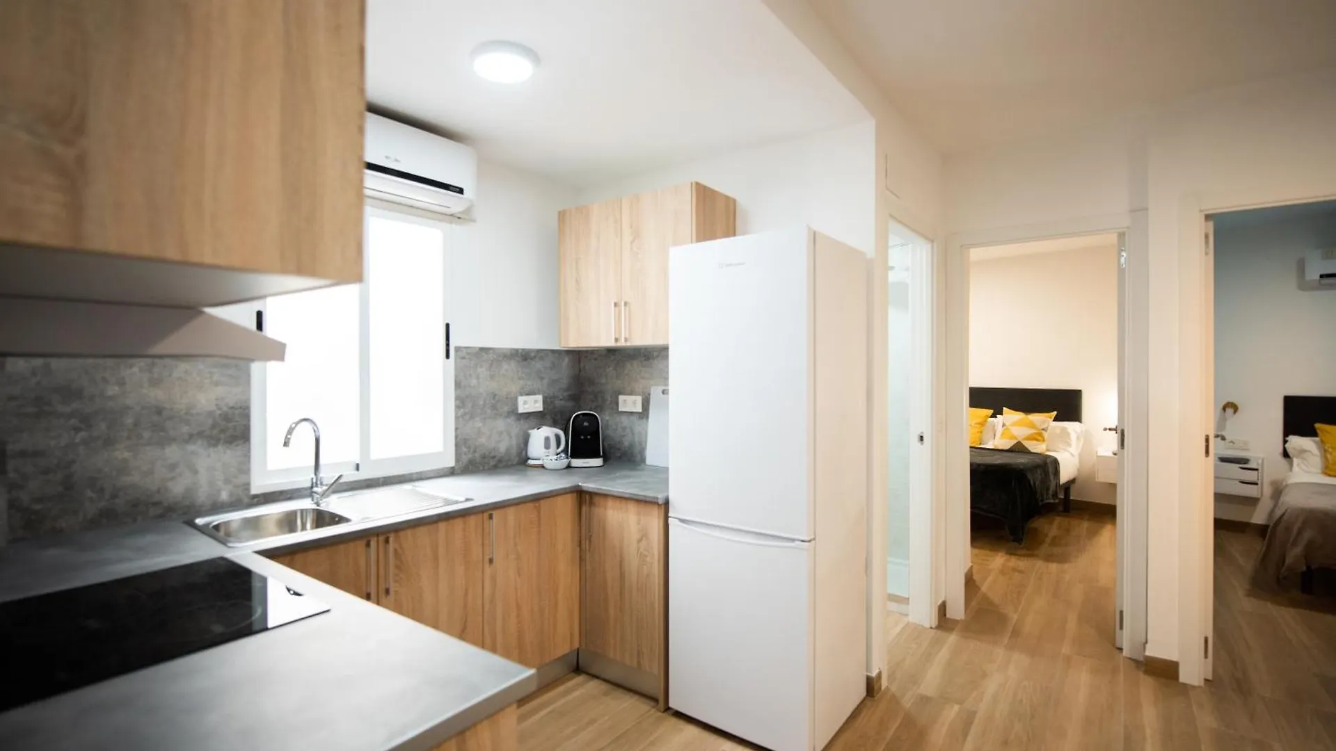 Fun Building Apartments By Homeabout Málaga 0*,